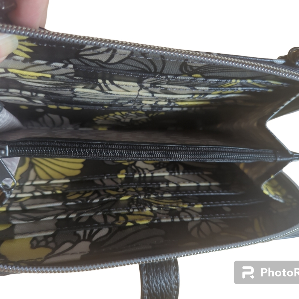 Sakroots crossbody purse - Picture 7 of 8